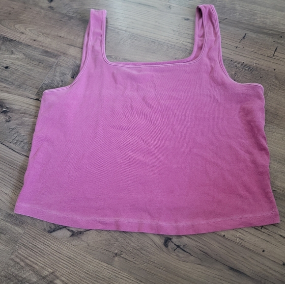Old Navy Tops - Old Navy Ribbed Pink Tank Size 2X